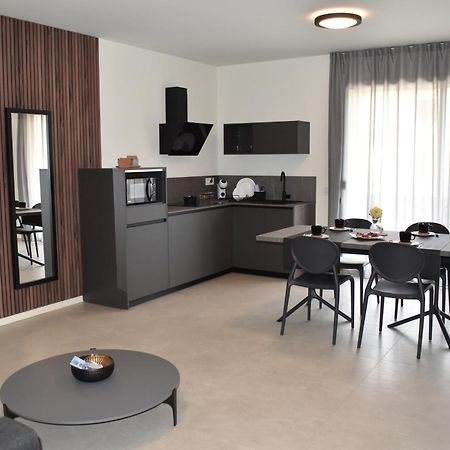 Baia Delle Rose Via Roma 111 Apartment Коста Волпино Екстериор снимка