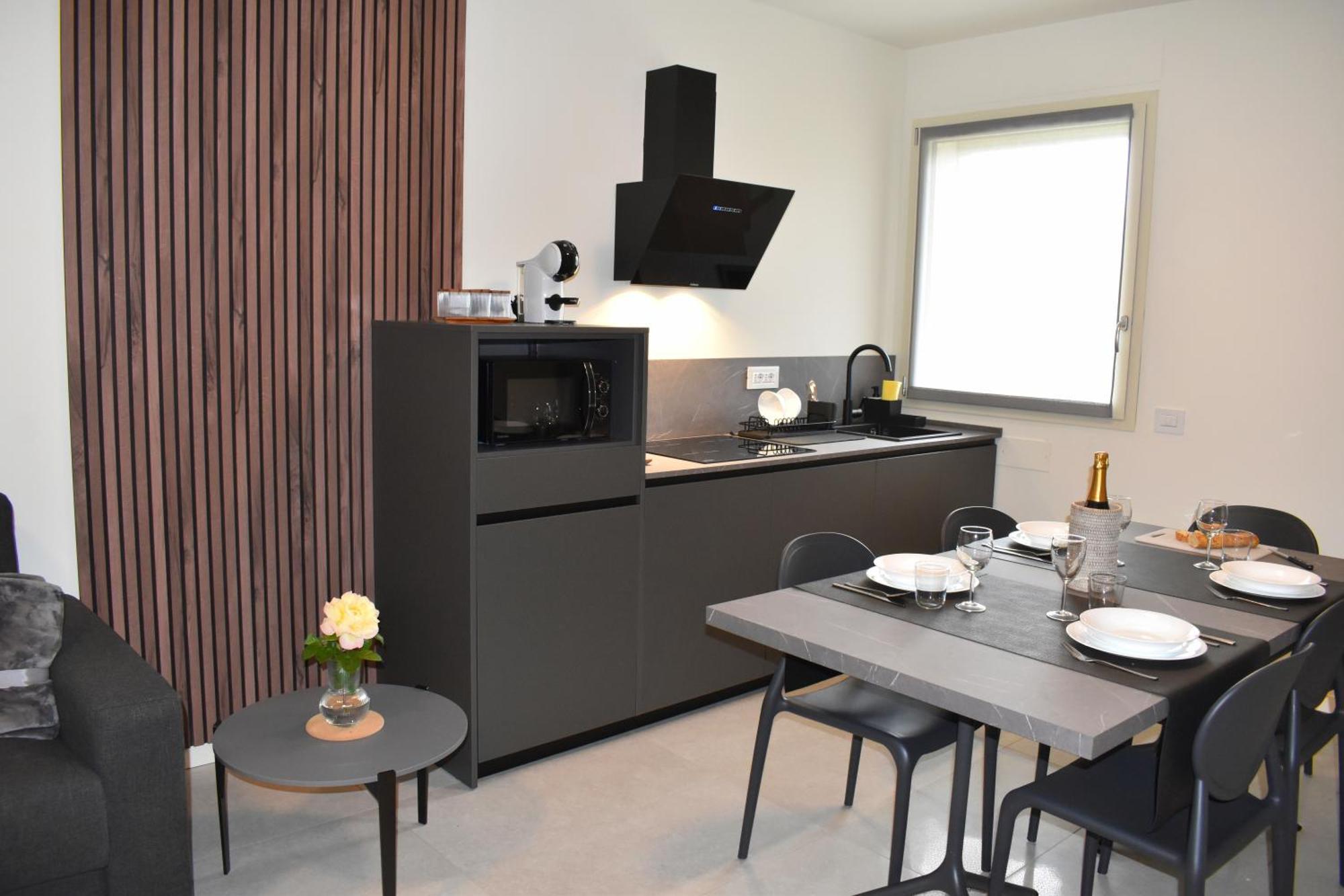 Baia Delle Rose Via Roma 111 Apartment Коста Волпино Стая снимка
